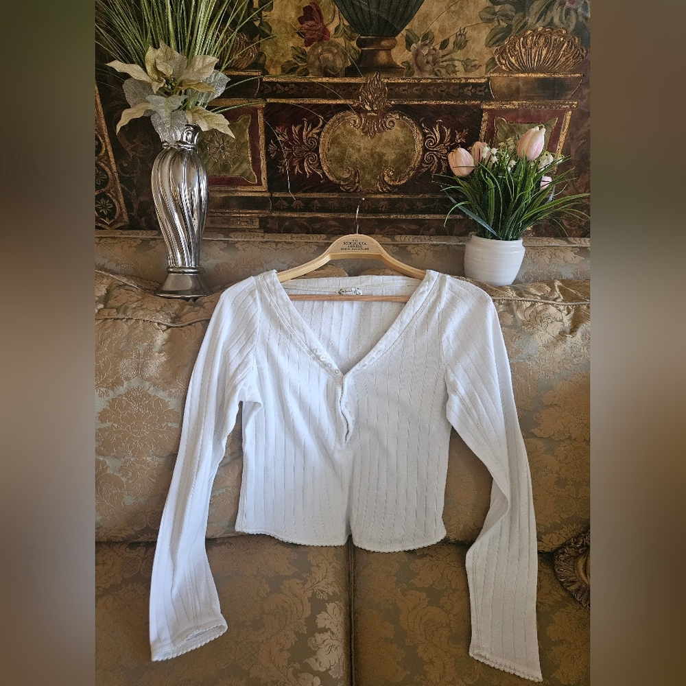 NWOT Intimately By Free People White Ribbed V-Neck Women's Top